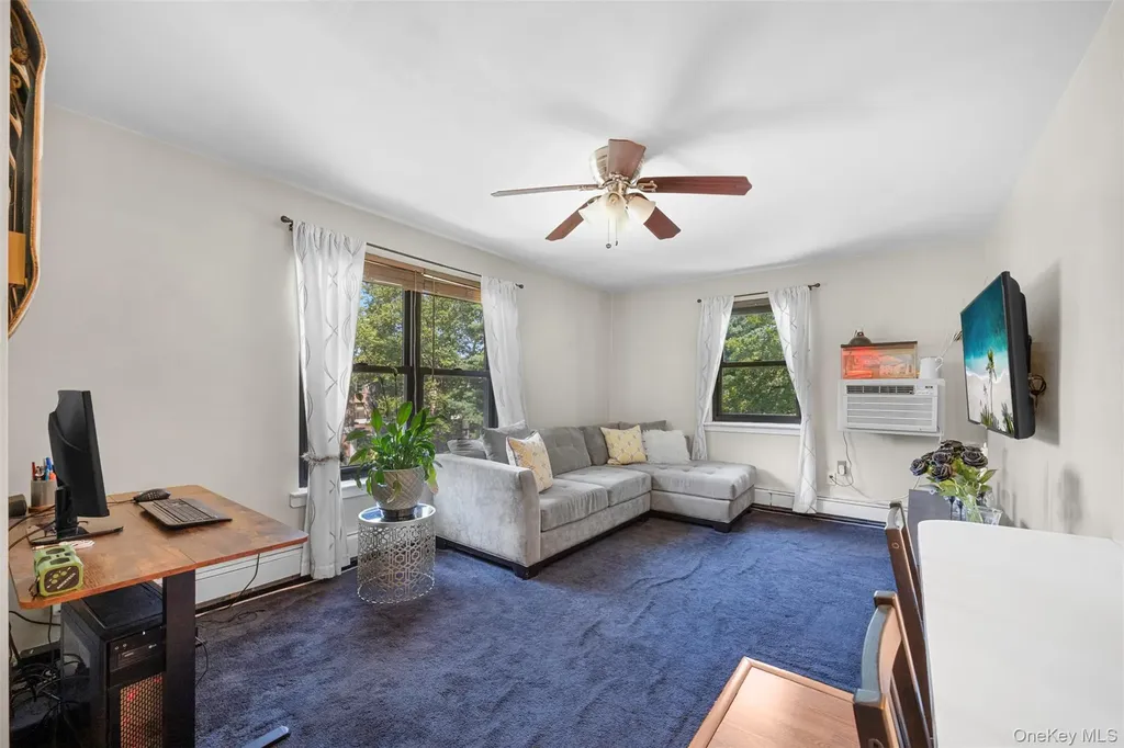 29 West Mill Drive Great Neck NY 11021
