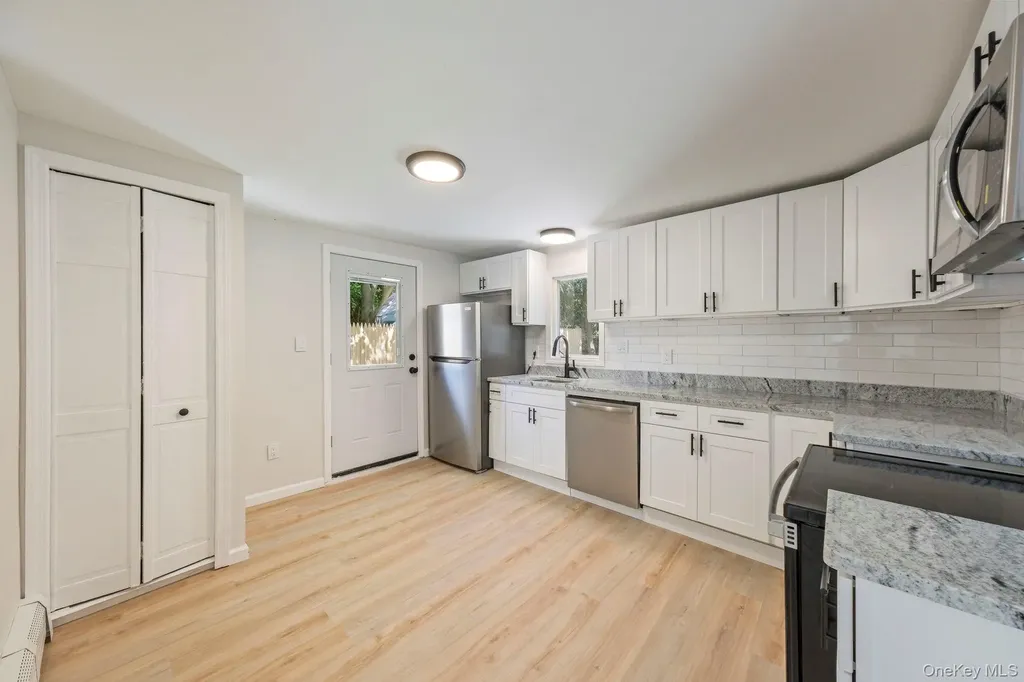 8 Mapes Lane Monroe NY 10950