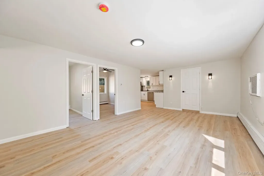 8 Mapes Lane Monroe NY 10950