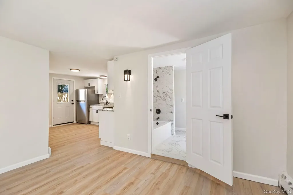 8 Mapes Lane Monroe NY 10950