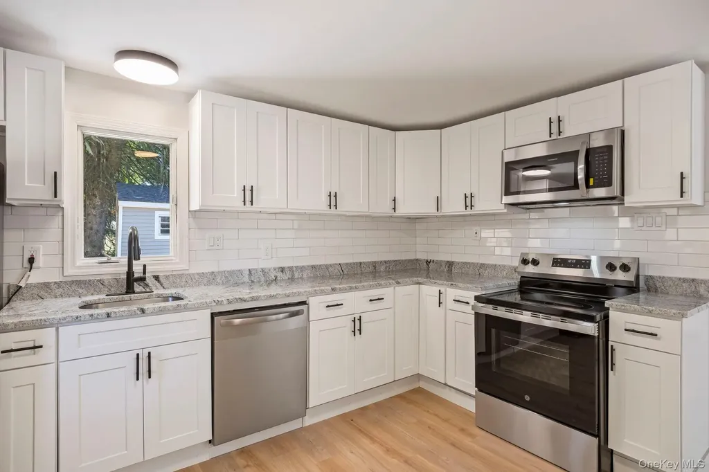 8 Mapes Lane Monroe NY 10950
