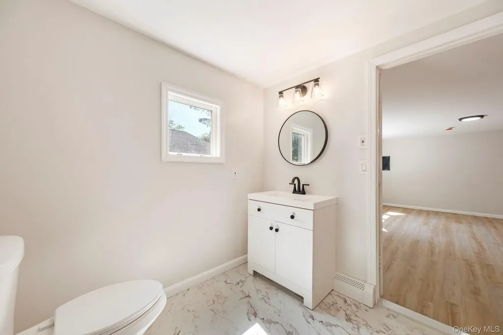 8 Mapes Lane Monroe NY 10950