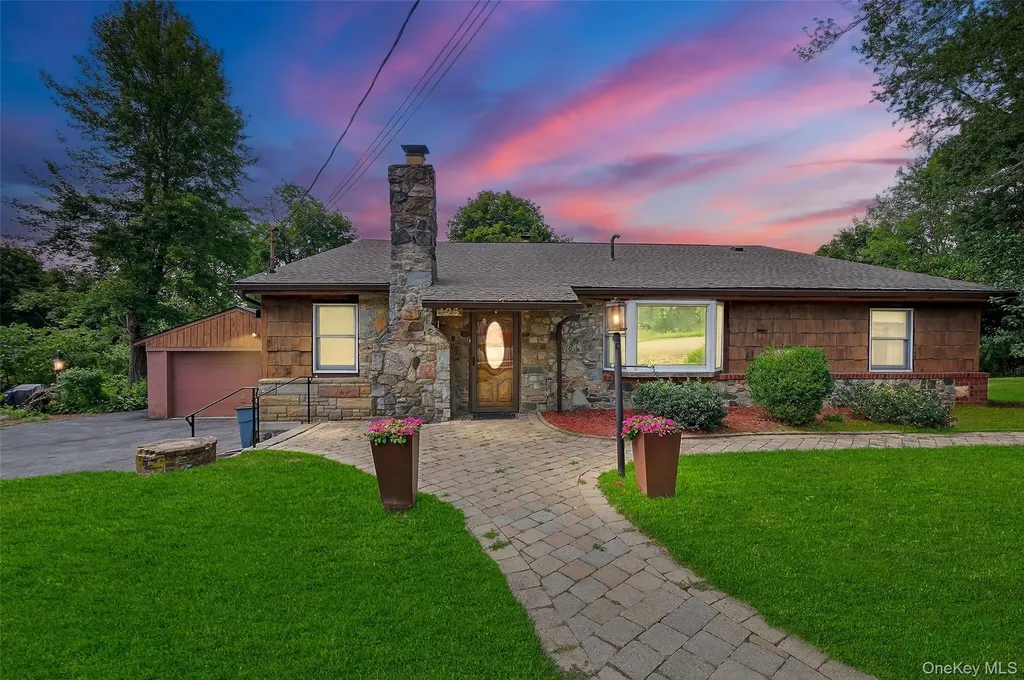 125 Putnam Drive Carmel NY 10512