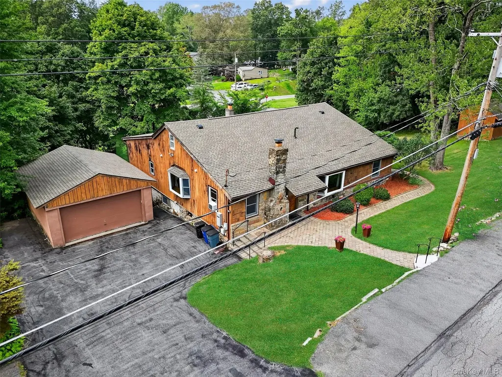 125 Putnam Drive Carmel NY 10512
