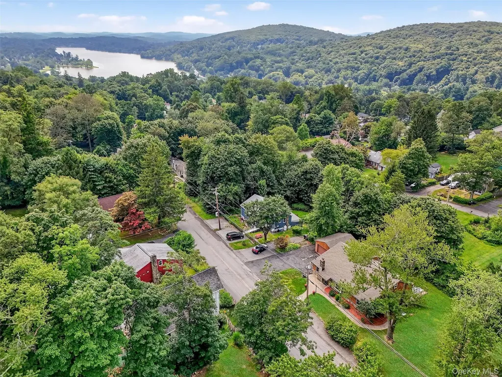 125 Putnam Drive Carmel NY 10512