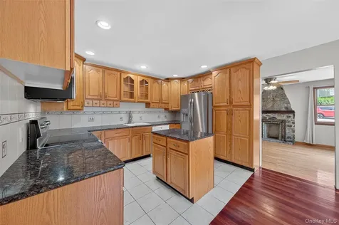 125 Putnam Drive Carmel NY 10512