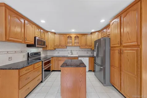 125 Putnam Drive Carmel NY 10512