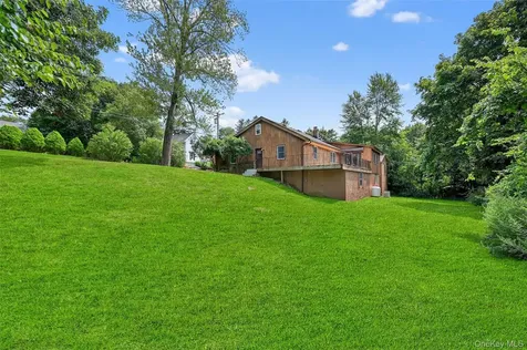 125 Putnam Drive Carmel NY 10512