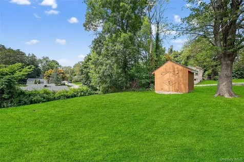 125 Putnam Drive Carmel NY 10512