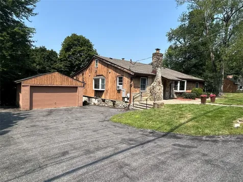 125 Putnam Drive Carmel NY 10512