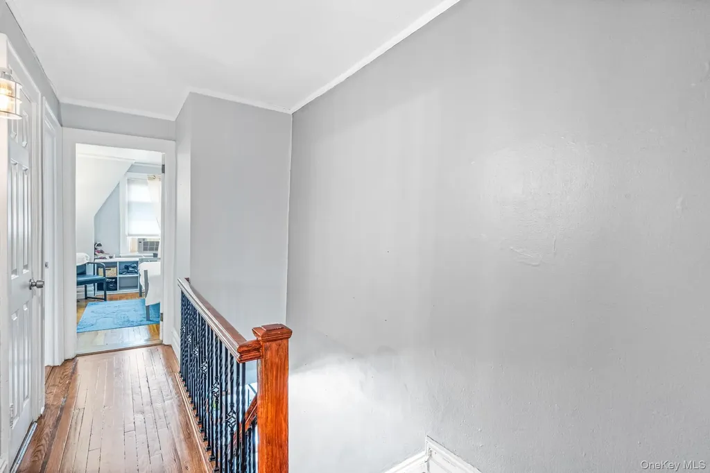 2543 Mickle Avenue Bronx NY 10469