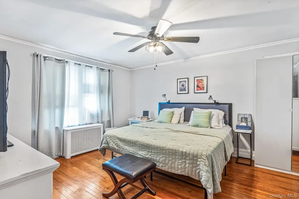 2543 Mickle Avenue Bronx NY 10469