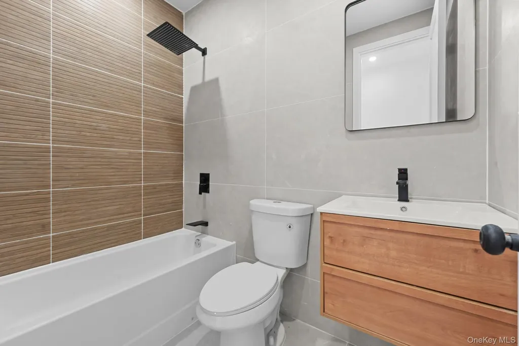 529 E 54th Street Brooklyn NY 11203