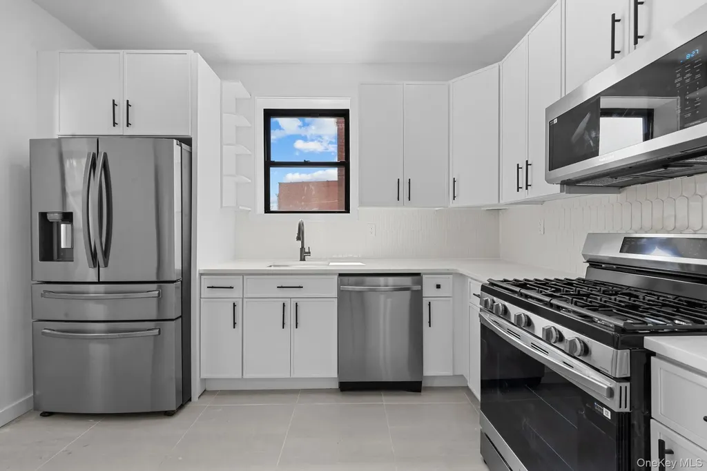 529 E 54th Street Brooklyn NY 11203