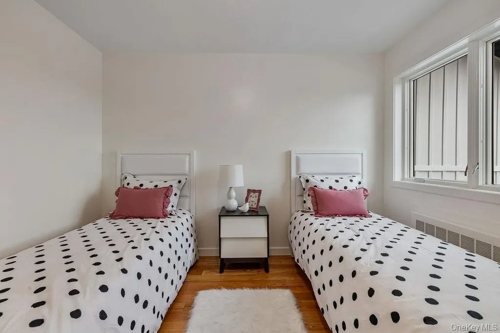 17 Union Road Spring Valley NY 10977