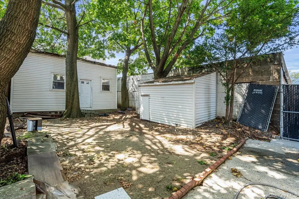 8010 59th Street Glendale NY 11385