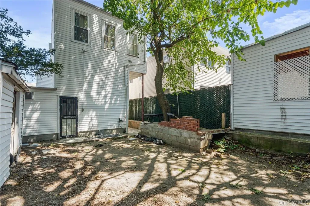 8010 59th Street Glendale NY 11385