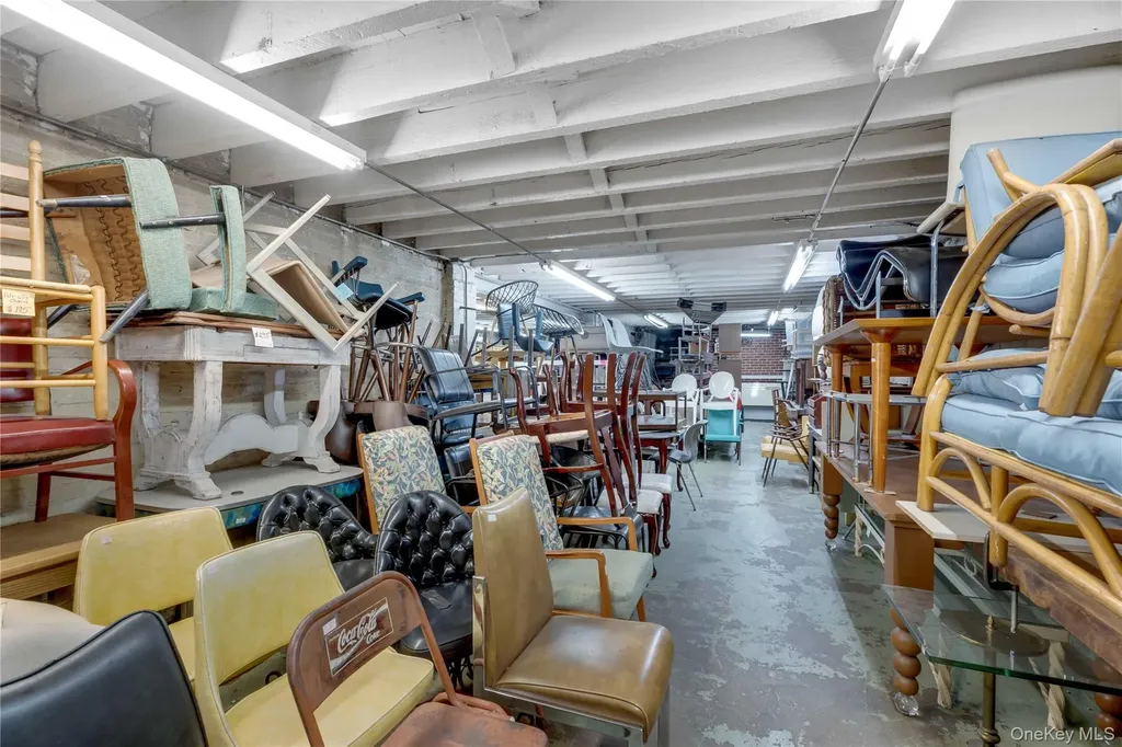 562 5th Avenue Brooklyn NY 11215