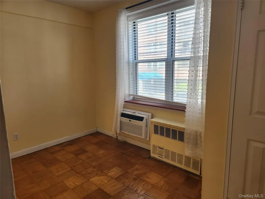 700 Shore Road Long Beach NY 11561