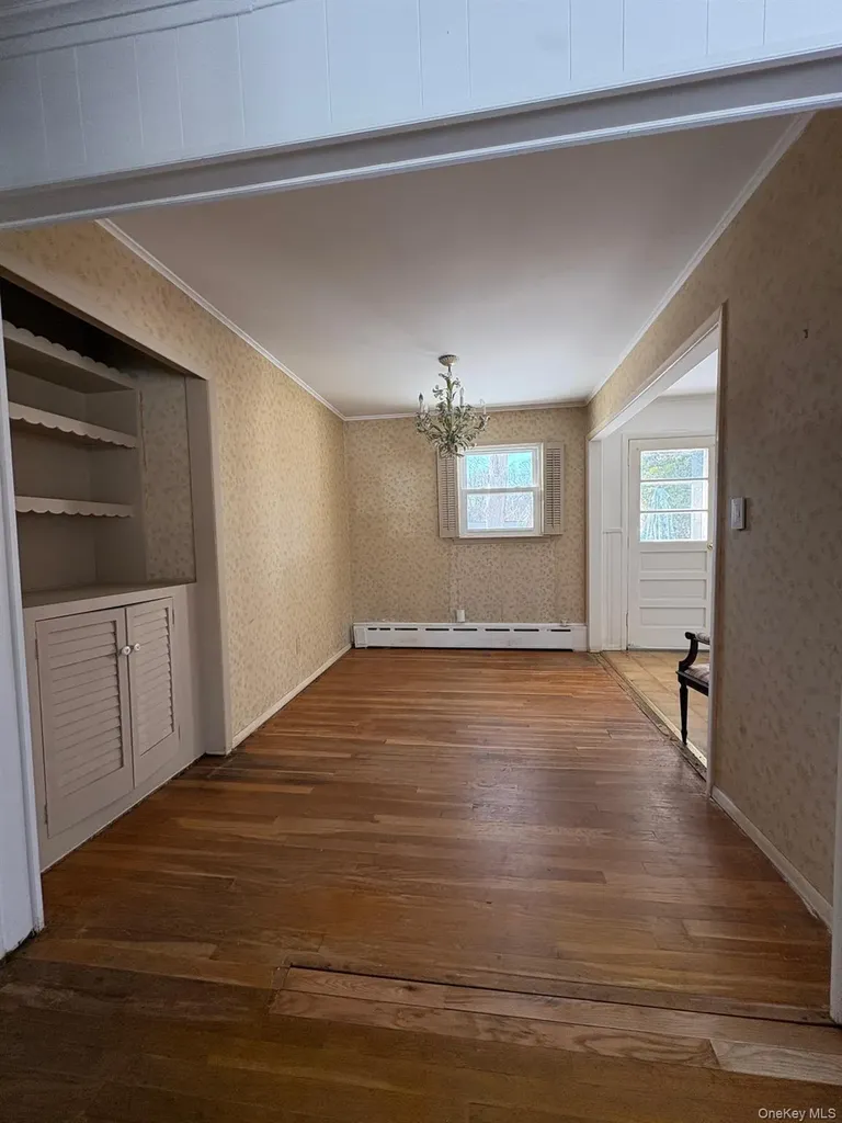 5 Leland Drive Westhampton NY 11977