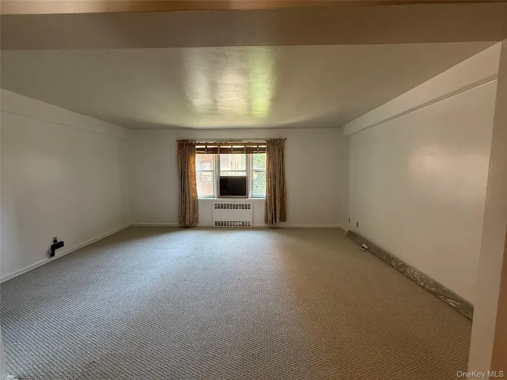 30 Ehrbar Avenue Fleetwood NY 10552