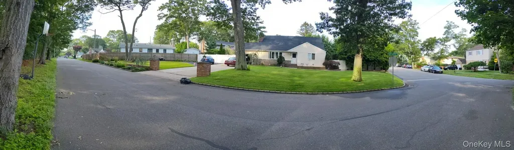 532 Lafayette Road West Babylon NY 11704