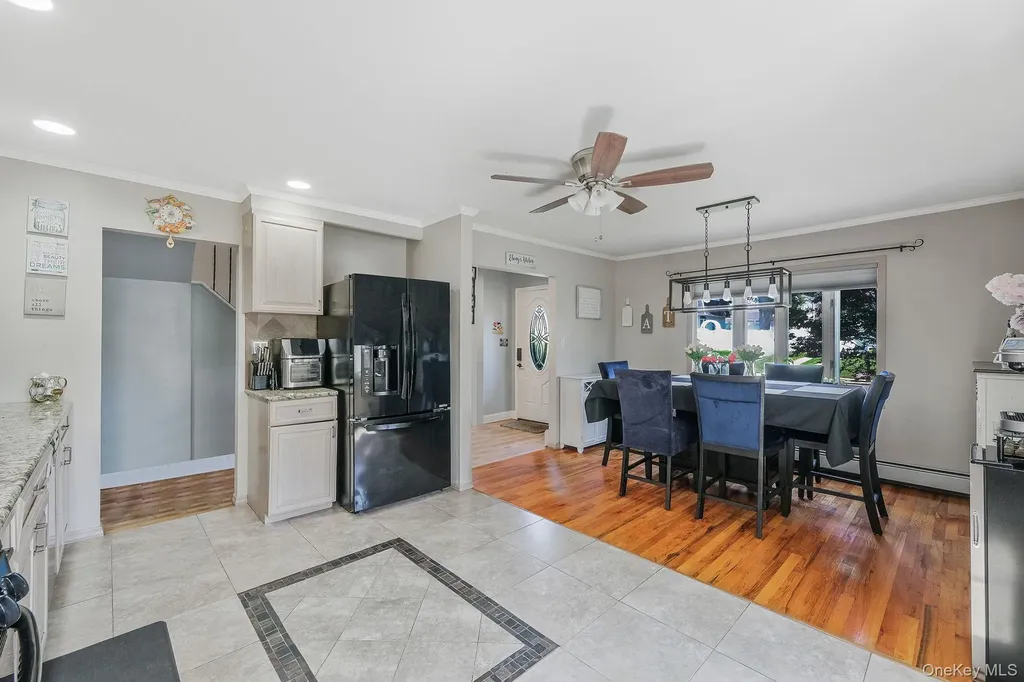 8 Wade Drive Lake Grove NY 11755