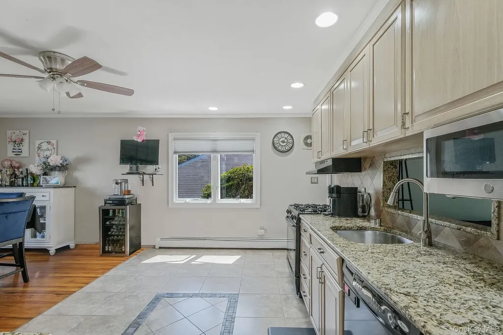 8 Wade Drive Lake Grove NY 11755