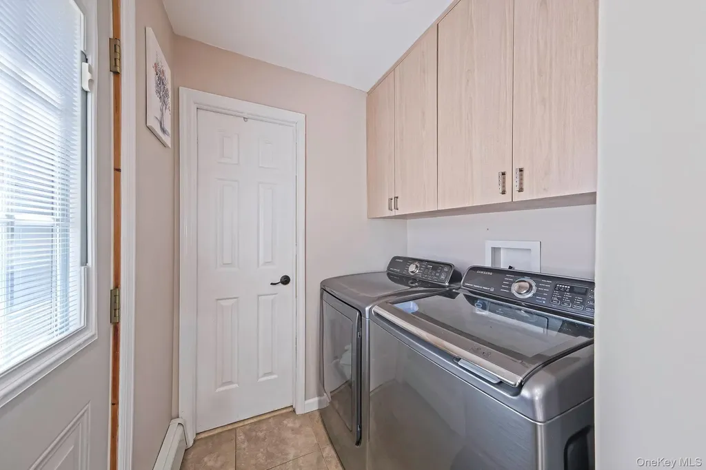 8 Wade Drive Lake Grove NY 11755