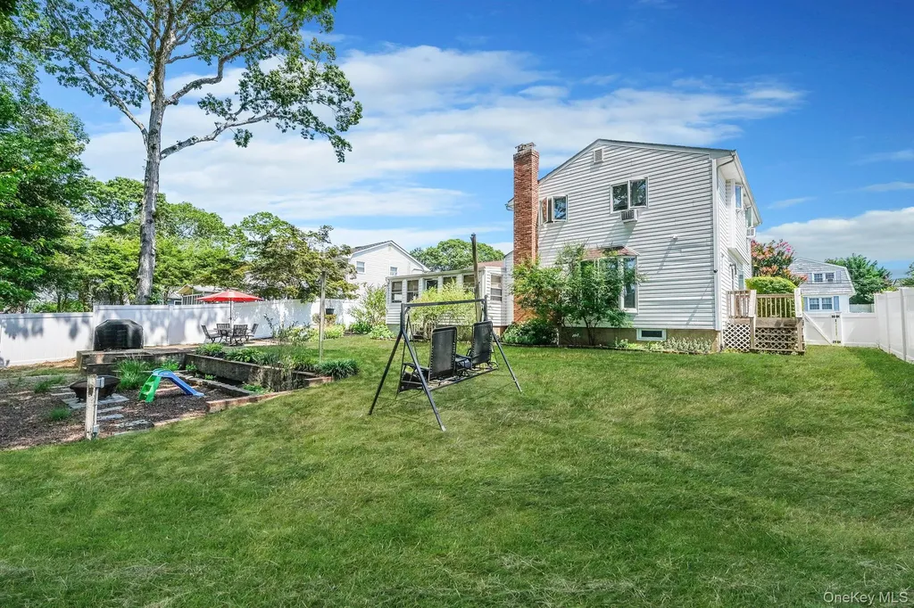 8 Wade Drive Lake Grove NY 11755