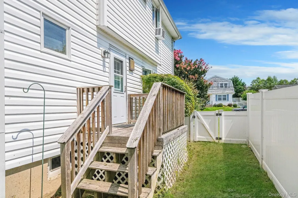 8 Wade Drive Lake Grove NY 11755
