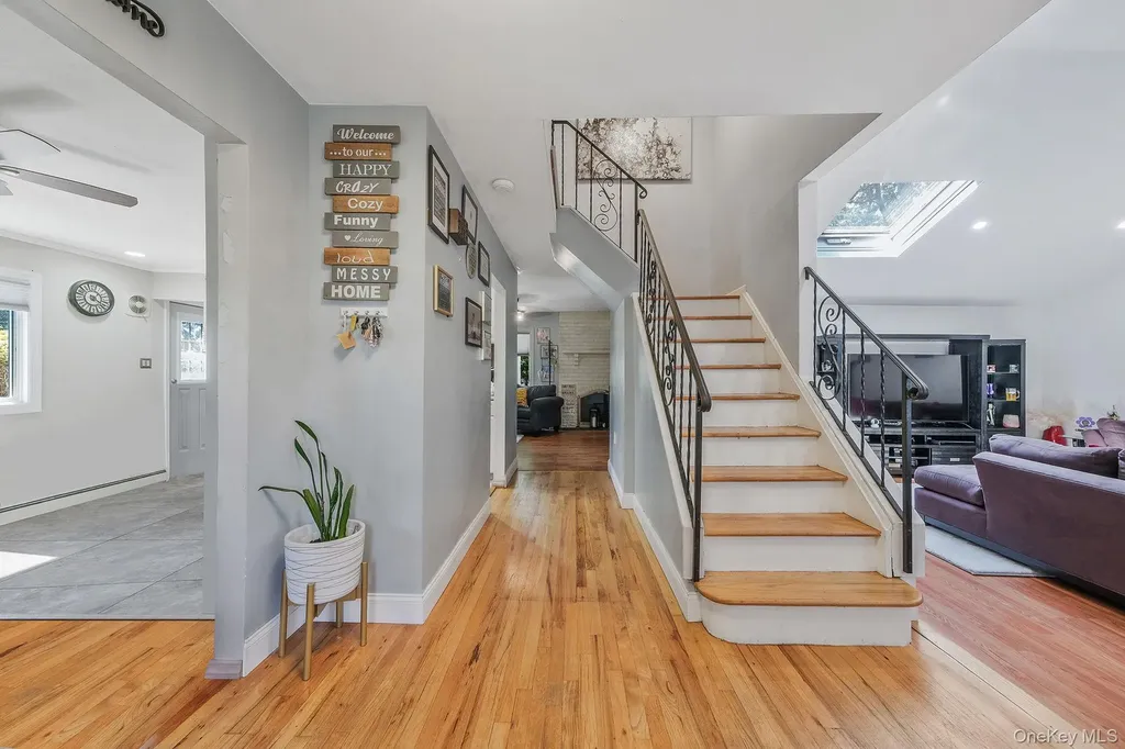 8 Wade Drive Lake Grove NY 11755