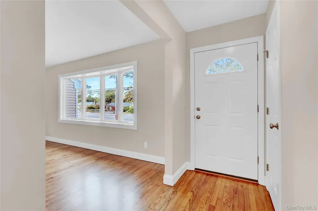 116 E Woodside Avenue Patchogue NY 11772