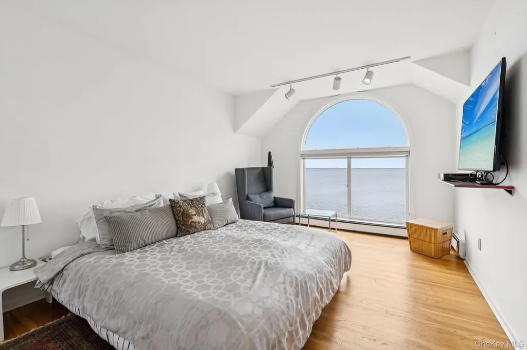 5 Bay Road East Patchogue NY 11772