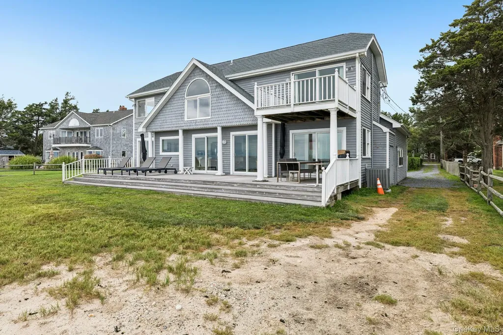 5 Bay Road East Patchogue NY 11772