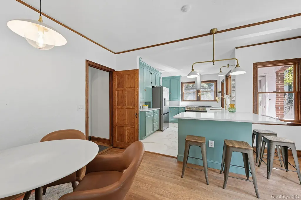 4547 Delafield Avenue Bronx NY 10471