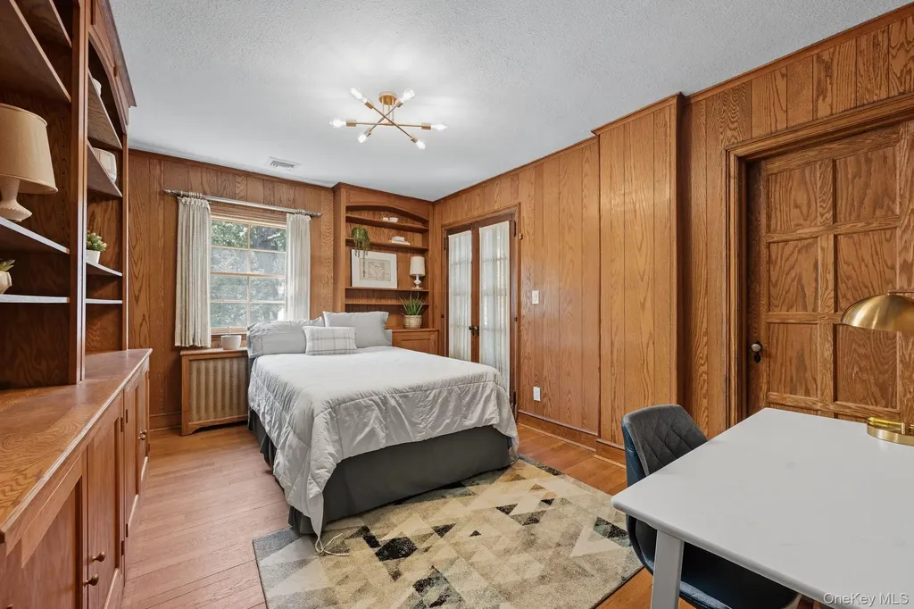 4547 Delafield Avenue Bronx NY 10471