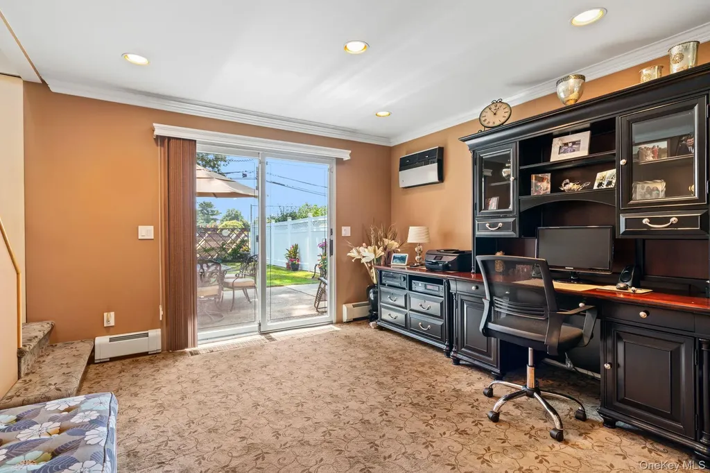 12 Coachman Lane Levittown NY 11756
