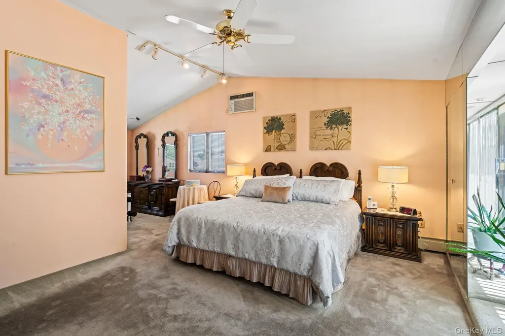12 Coachman Lane Levittown NY 11756