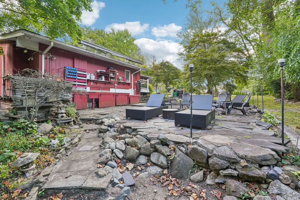 215 Rose Road West Nyack NY 10994