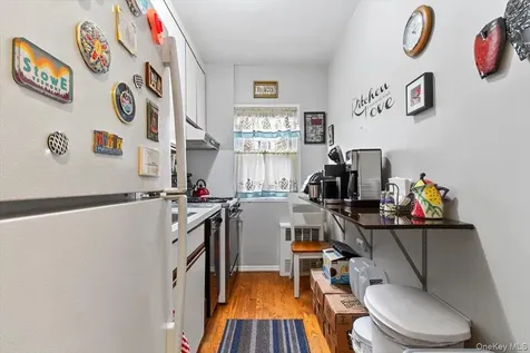 103 Wiltshire Road Scarsdale NY 10583