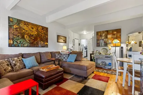 103 Wiltshire Road Scarsdale NY 10583