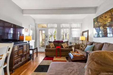 103 Wiltshire Road Scarsdale NY 10583
