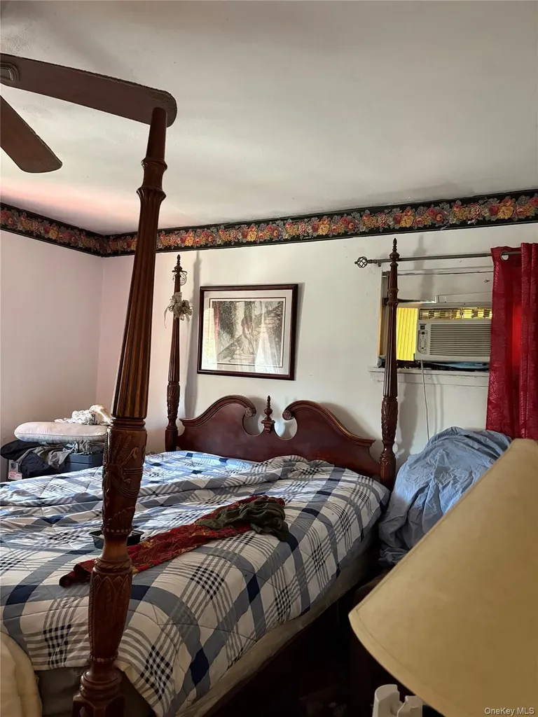 931 E 232nd Street Bronx NY 10466