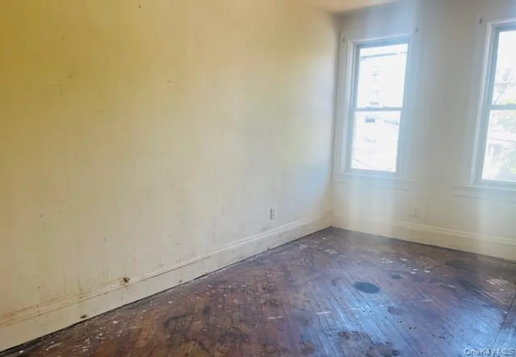 161 East 29th Street Brooklyn NY 11226