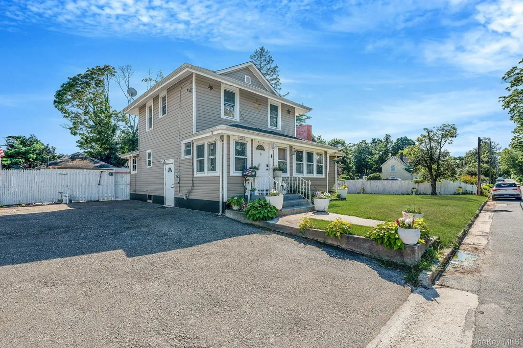 74 Taber Street Patchogue NY 11772