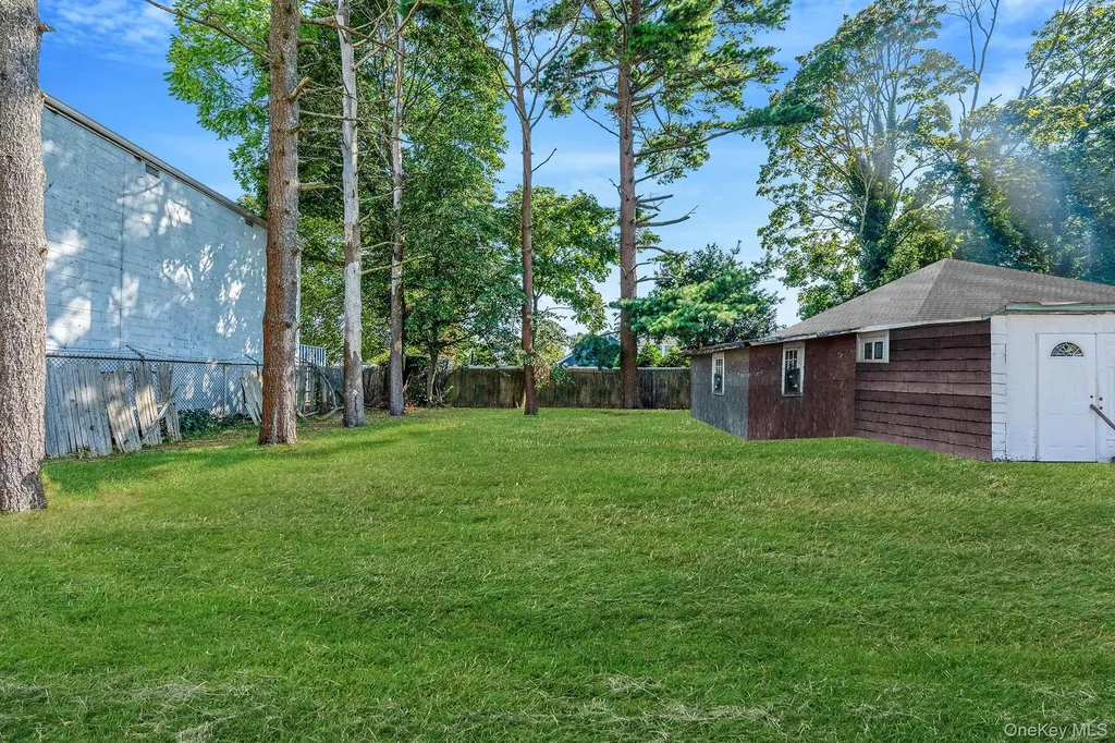 74 Taber Street Patchogue NY 11772