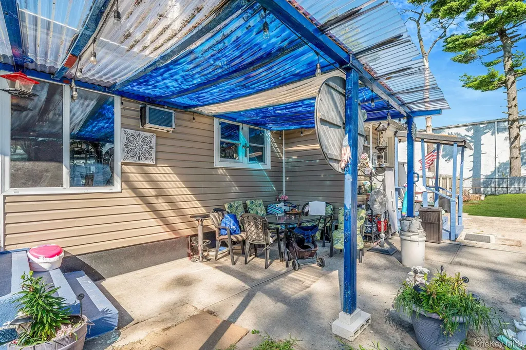 74 Taber Street Patchogue NY 11772