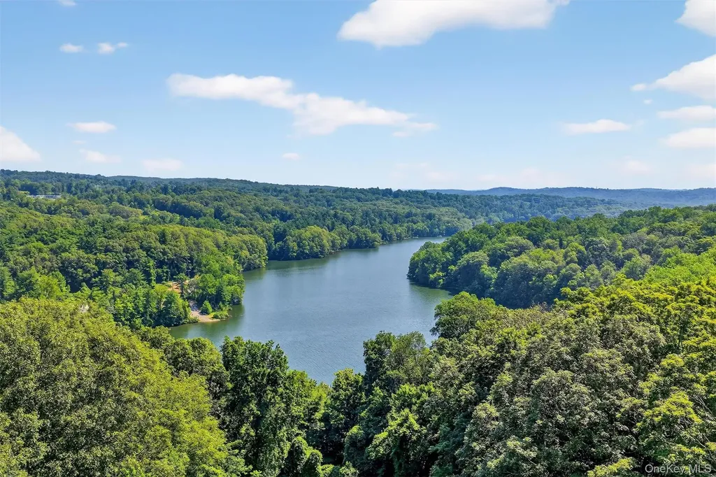 433 Arcady Road Ossining NY 10562