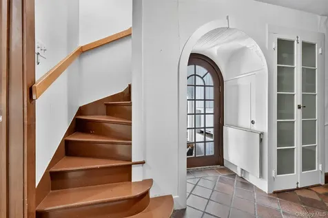 433 Arcady Road Ossining NY 10562
